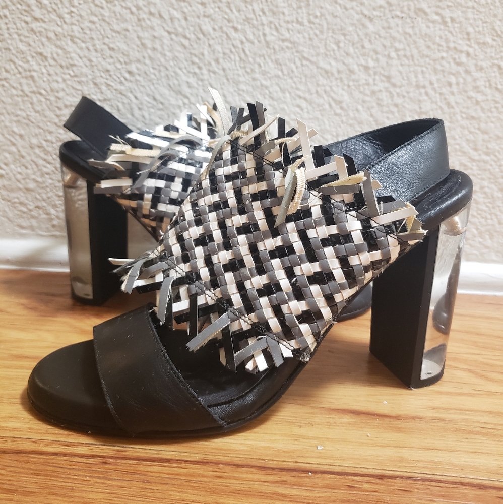 Miista Heels
